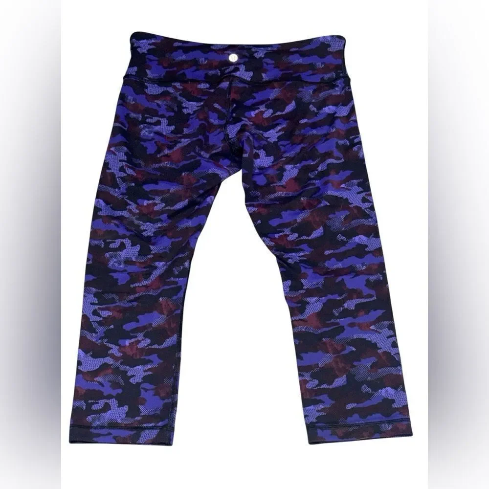 LULULEMON ATHLETICA blue black Wunder Under Crop III Camo Emperor leggings sz 8